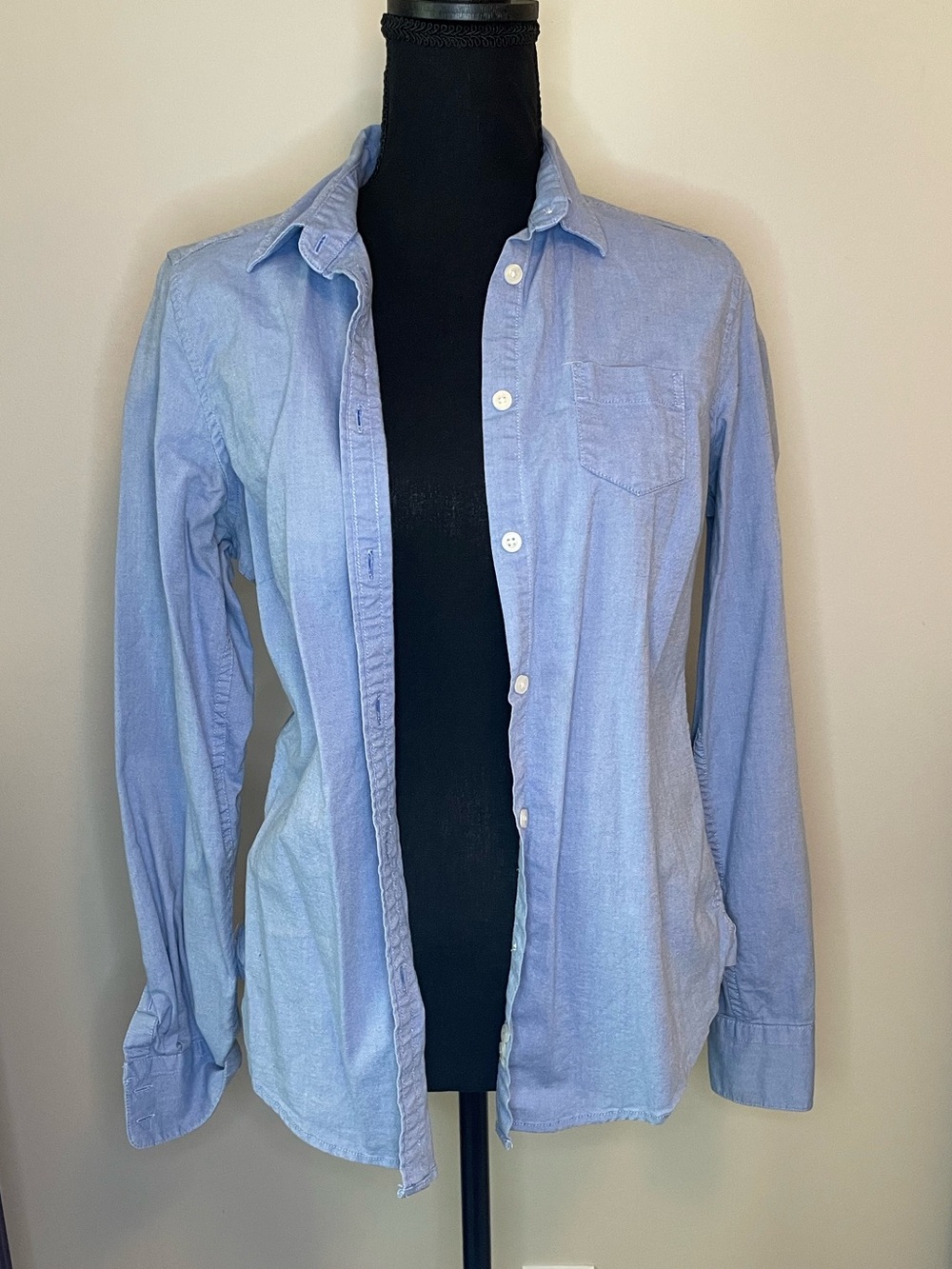 American Eagle Outfitters Light Blue Chambray Button-Down Shirt